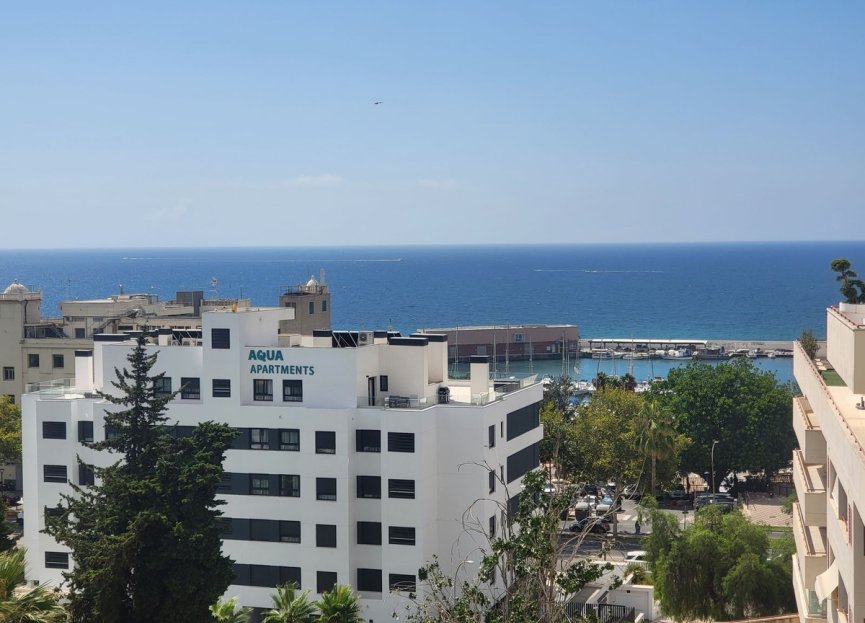 Resale - Apartment - Top Floor Apartment - Marbella - Marbella Centro