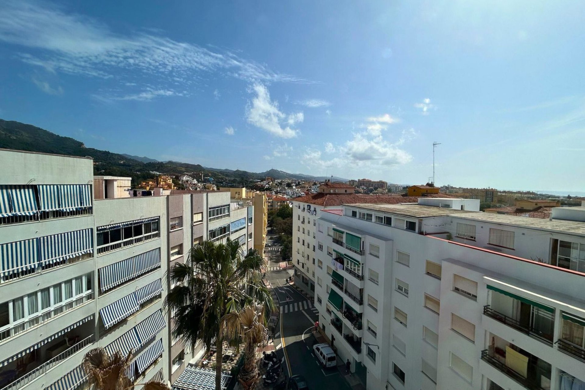Resale - Apartment - Top Floor Apartment - Marbella - Marbella Centro