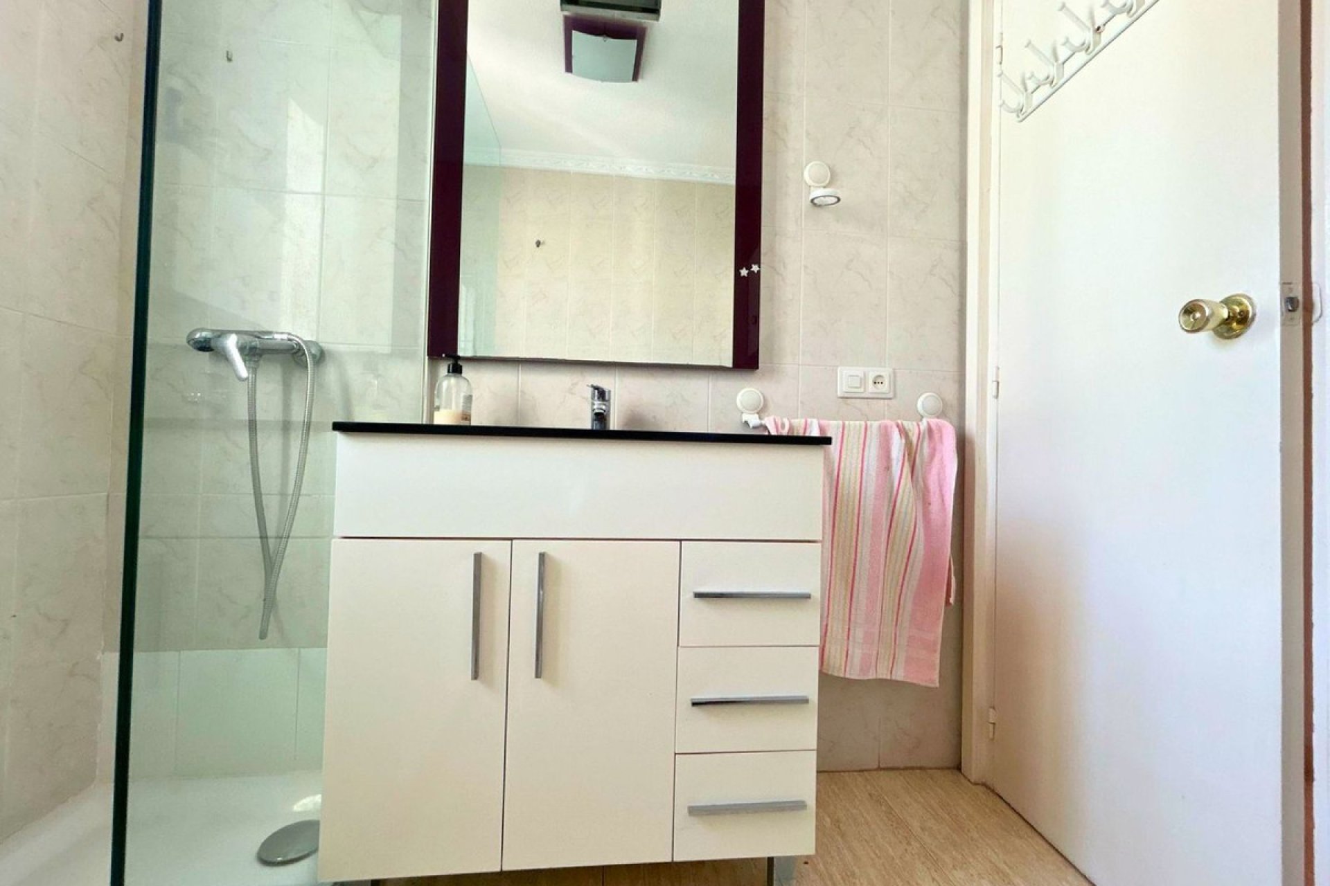 Resale - Apartment - Top Floor Apartment - Marbella - Marbella Centro