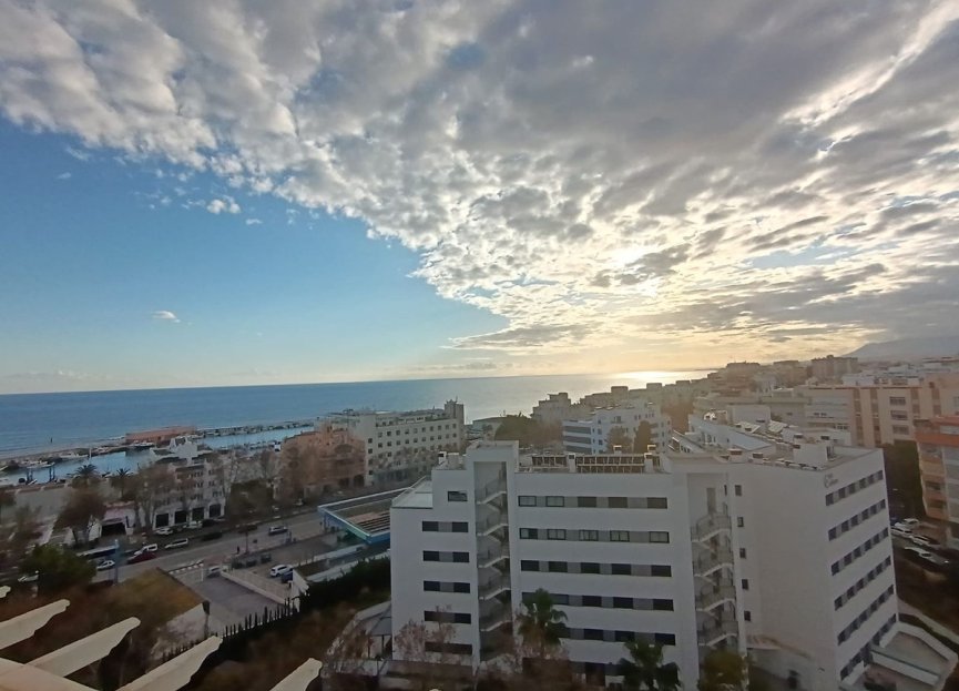 Resale - Apartment - Top Floor Apartment - Marbella - Marbella Centro