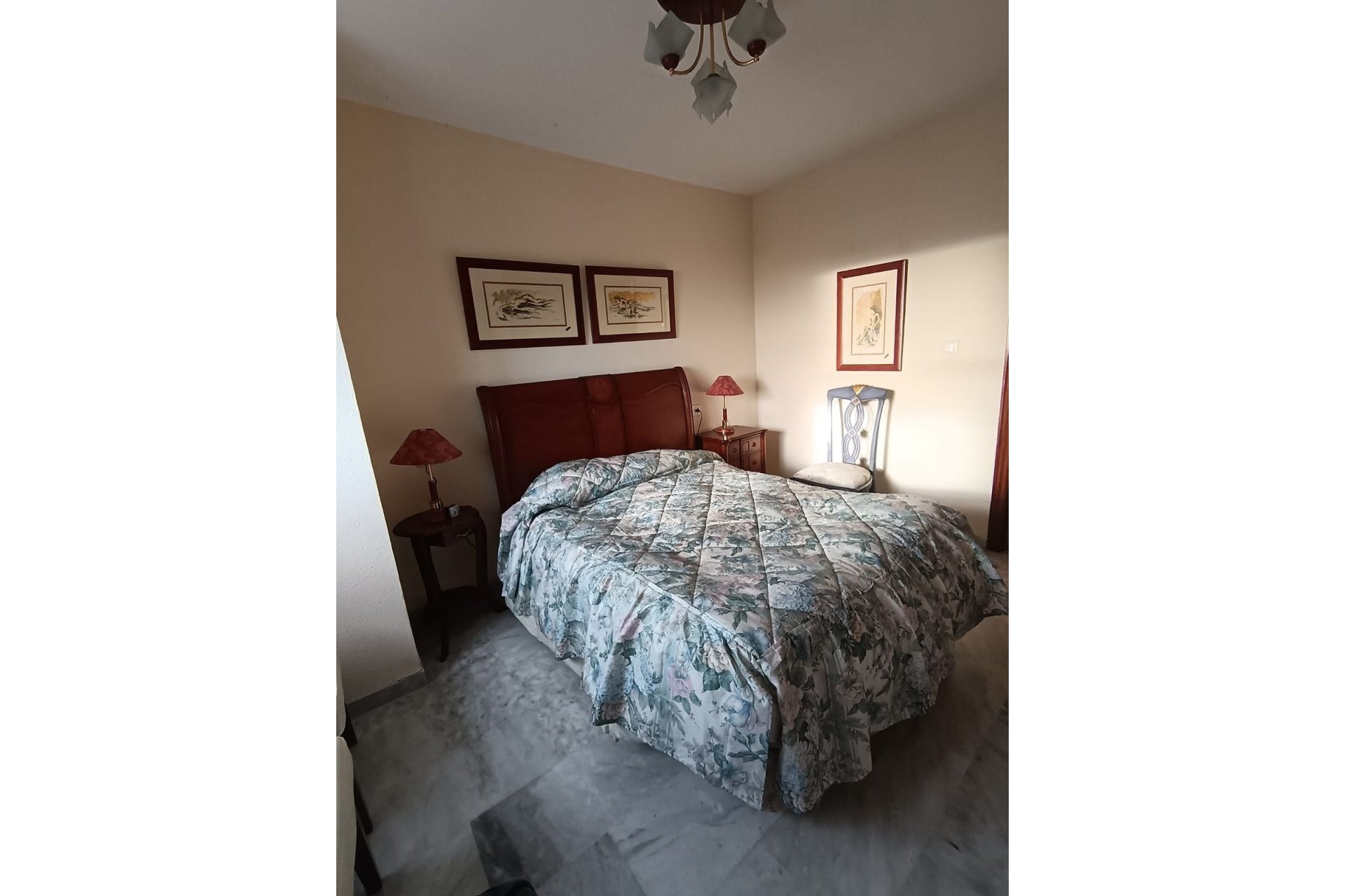 Resale - Apartment - Top Floor Apartment - Marbella - Marbella Centro