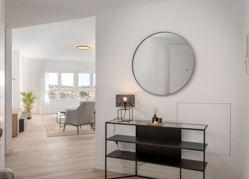 Resale - Apartment - Top Floor Apartment - Marbella - Nueva Andalucia