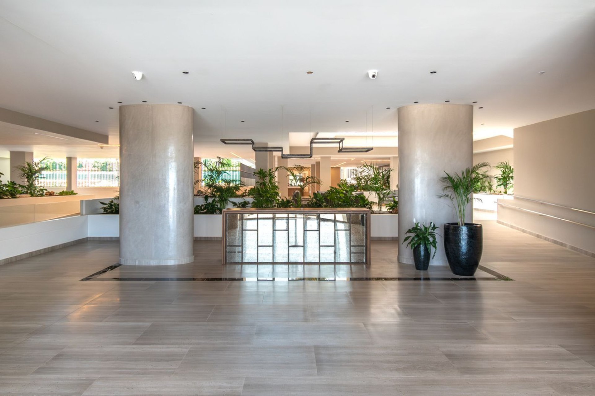 Resale - Apartment - Top Floor Apartment - Marbella - Nueva Andalucia