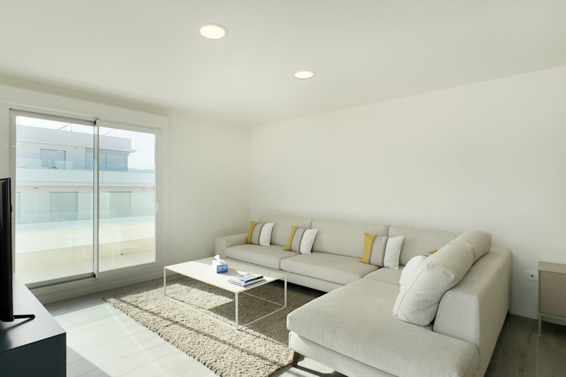 Resale - Apartment - Top Floor Apartment - Marbella - Nueva Andalucia