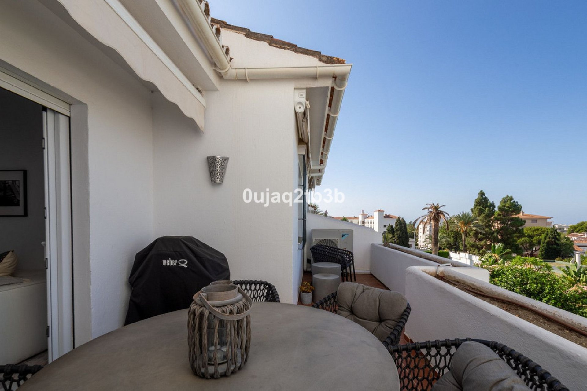 Resale - Apartment - Top Floor Apartment - Marbella - Nueva Andalucia