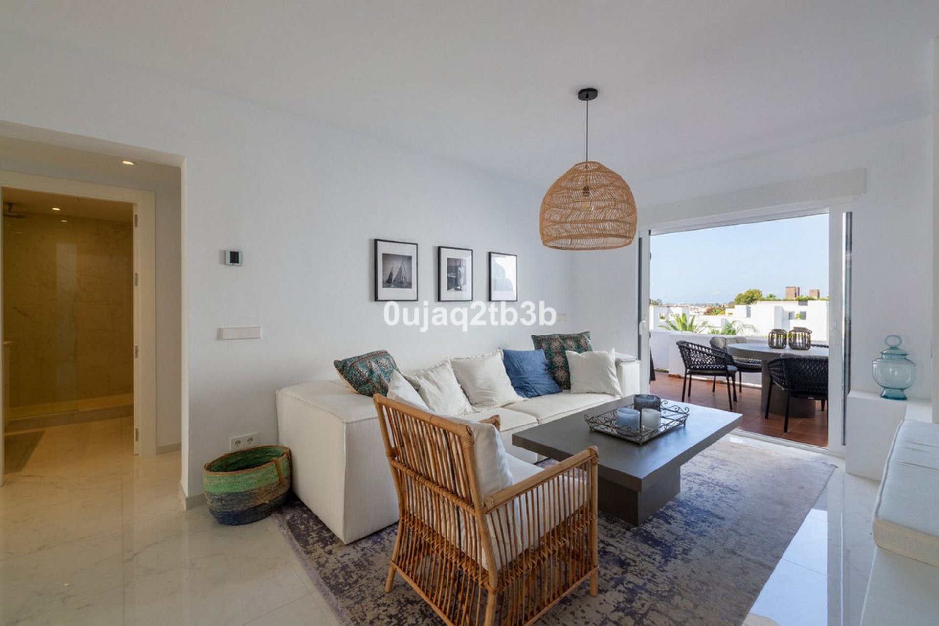 Resale - Apartment - Top Floor Apartment - Marbella - Nueva Andalucia