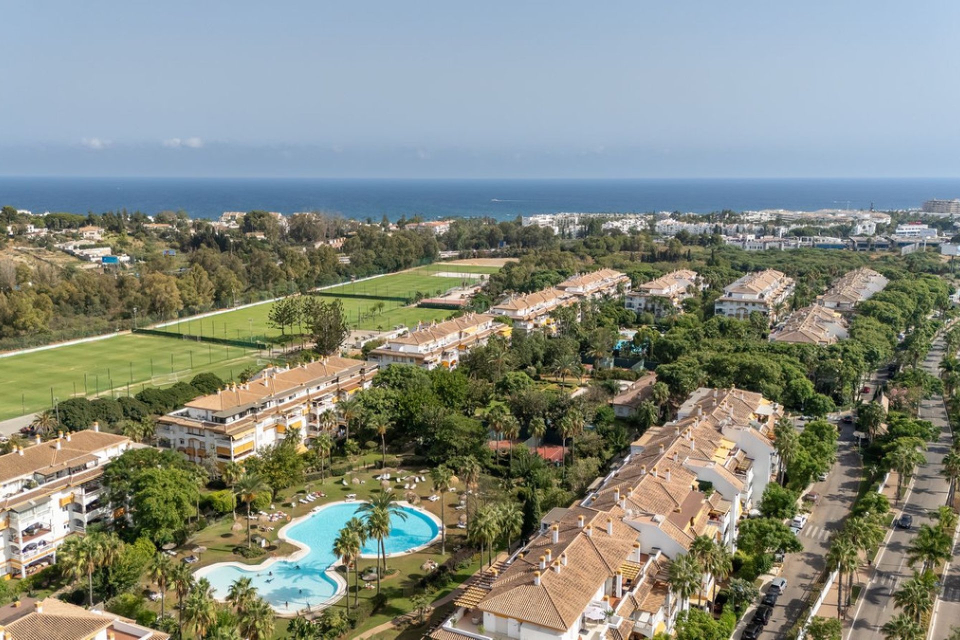 Resale - Apartment - Top Floor Apartment - Marbella - Nueva Andalucia