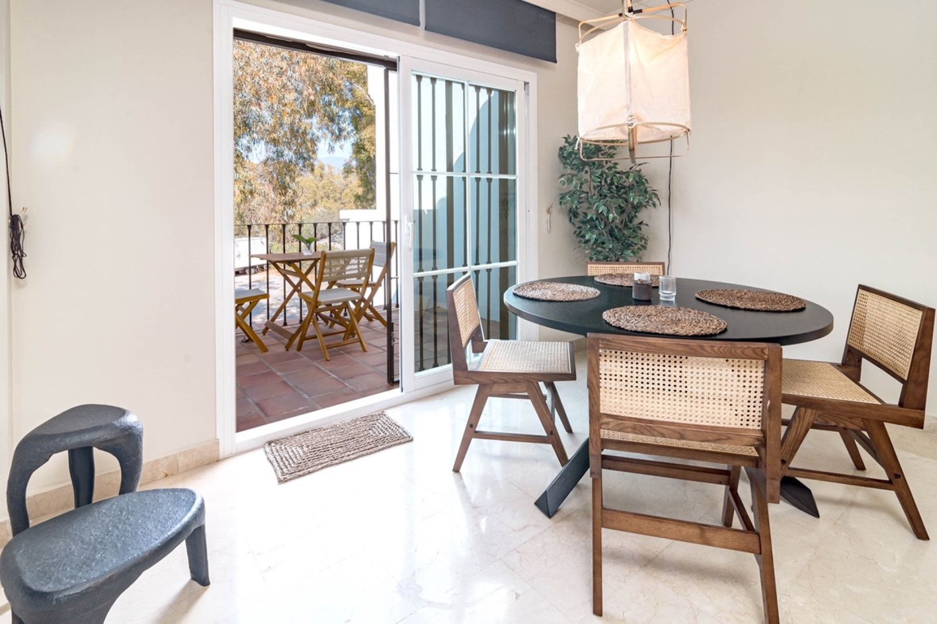 Resale - Apartment - Top Floor Apartment - Marbella - Nueva Andalucia
