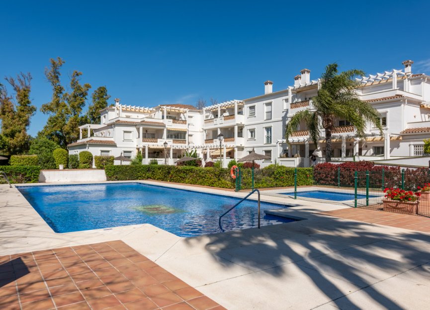 Resale - Apartment - Top Floor Apartment - Marbella - Puerto Banús