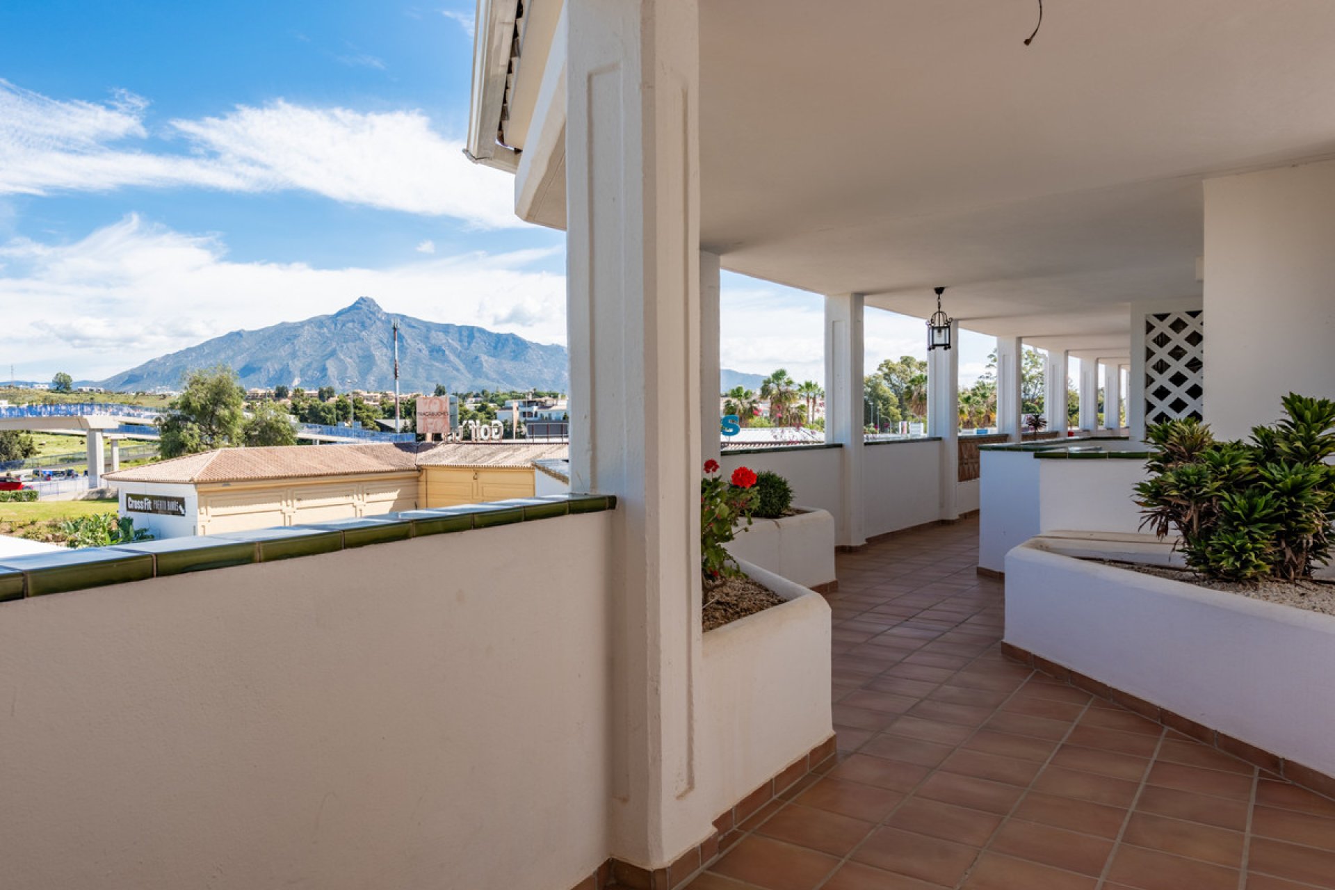 Resale - Apartment - Top Floor Apartment - Marbella - Puerto Banús