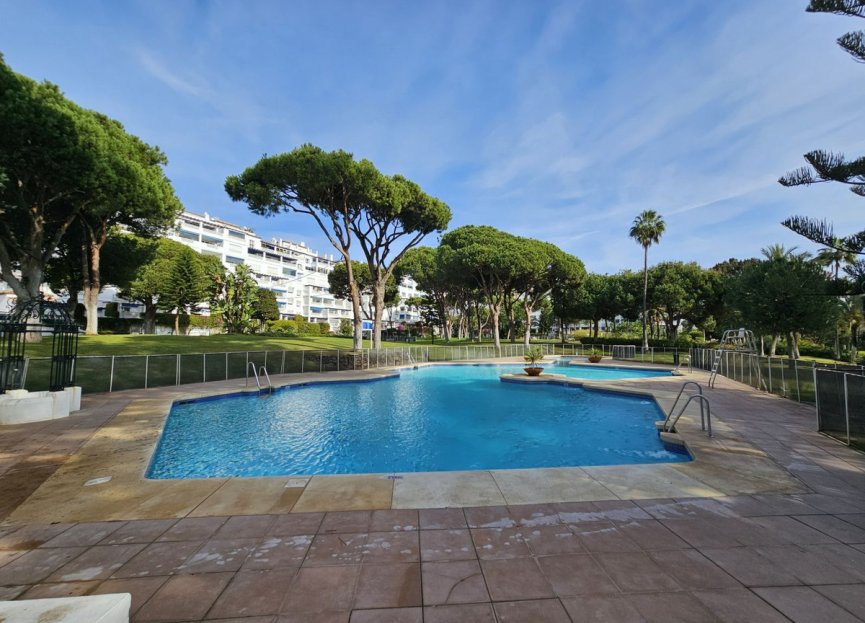 Resale - Apartment - Top Floor Apartment - Marbella - Puerto Banús