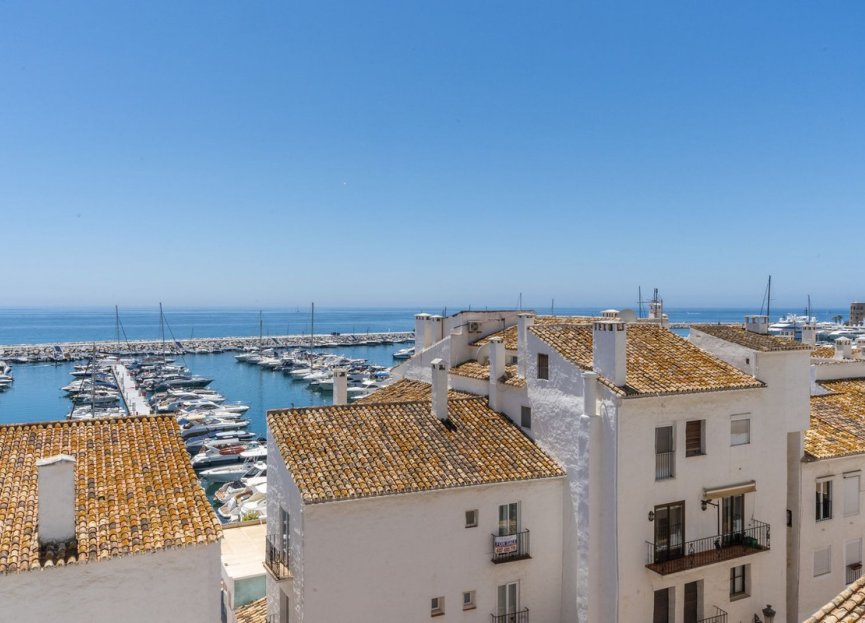 Resale - Apartment - Top Floor Apartment - Marbella - Puerto Banús