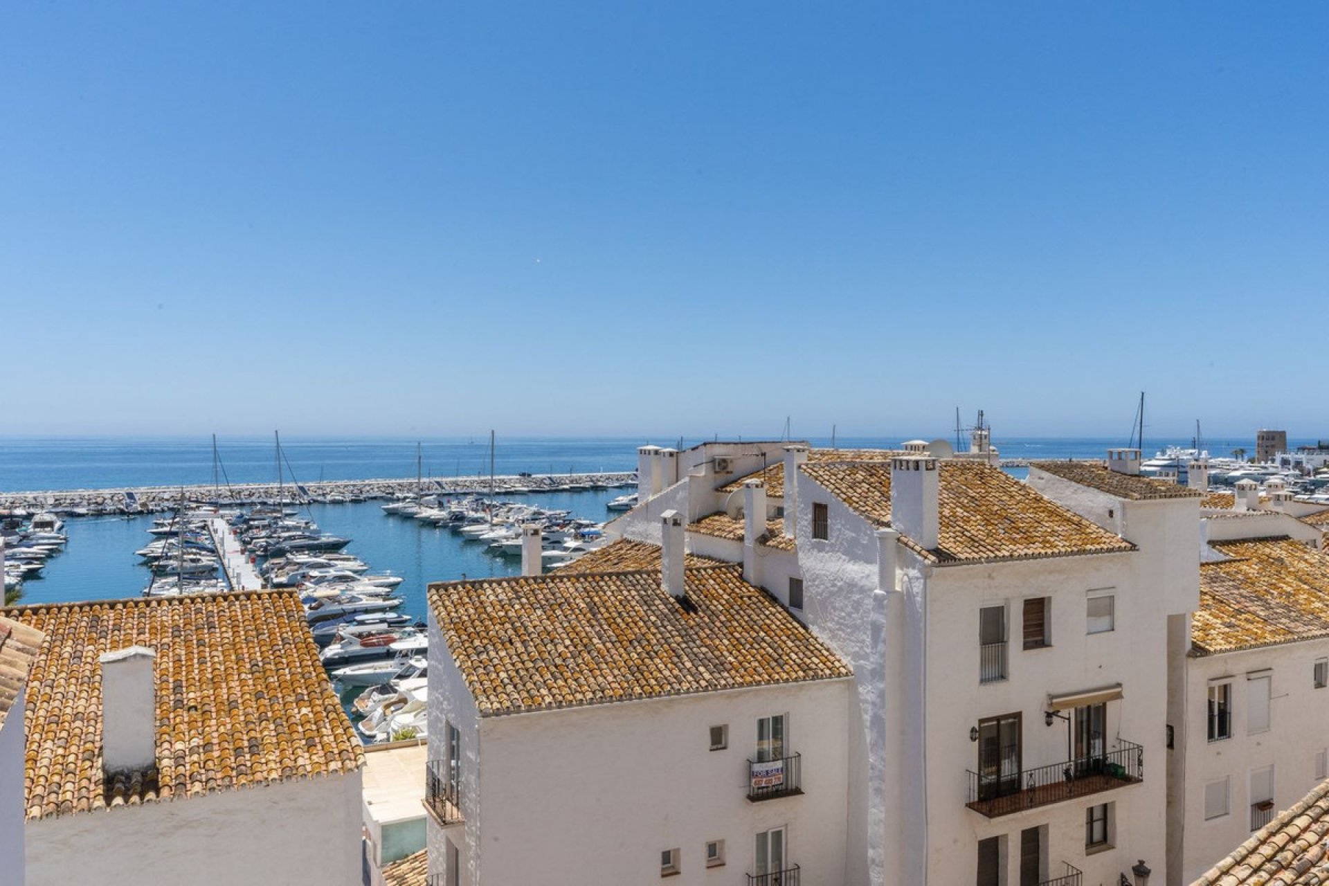 Resale - Apartment - Top Floor Apartment - Marbella - Puerto Banús