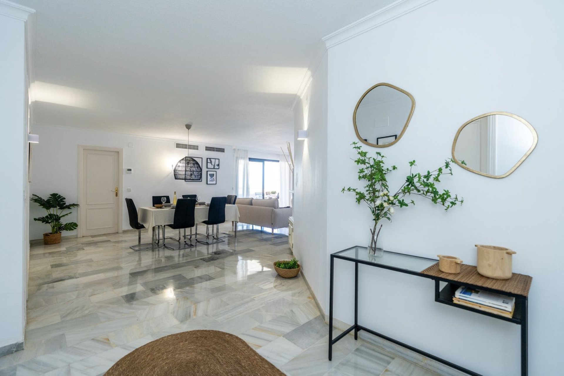 Resale - Apartment - Top Floor Apartment - Marbella - Puerto Banús