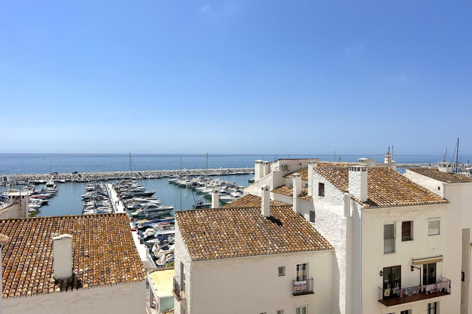 Resale - Apartment - Top Floor Apartment - Marbella - Puerto Banús