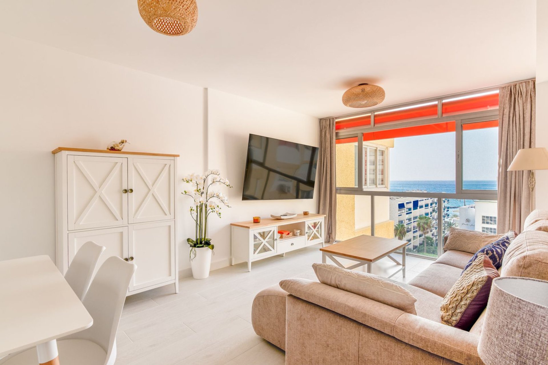 Resale - Apartment - Top Floor Apartment - Marbella