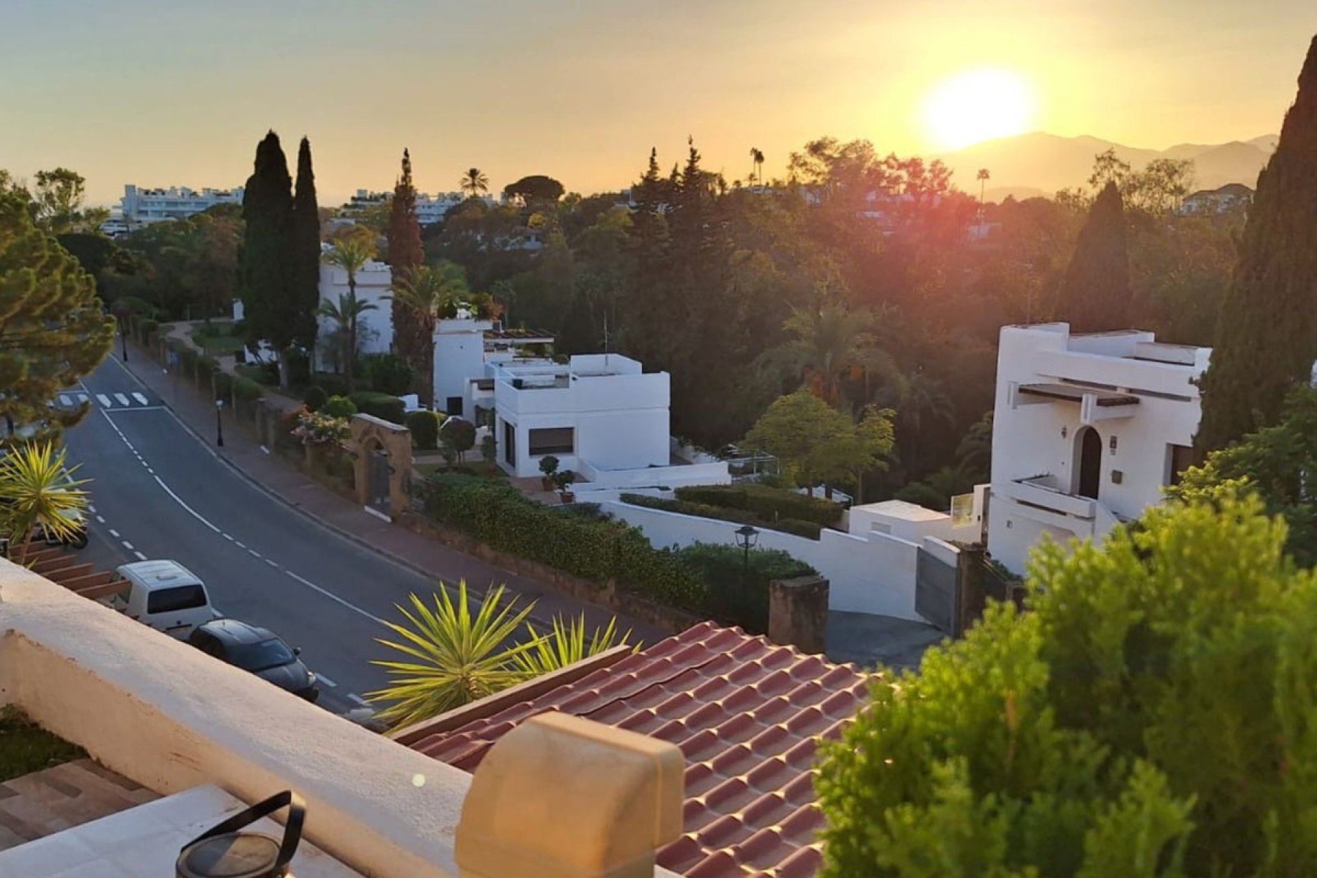 Resale - Apartment - Top Floor Apartment - Marbella