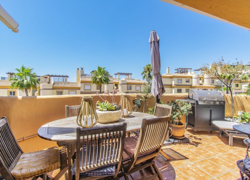 Resale - Apartment - Top Floor Apartment - Mijas - Calahonda