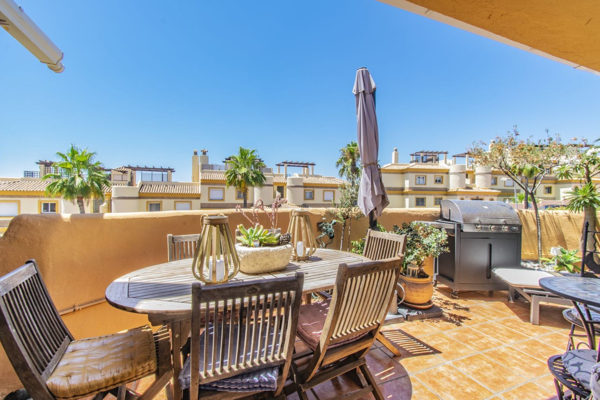 Resale - Apartment - Top Floor Apartment - Mijas - Calahonda