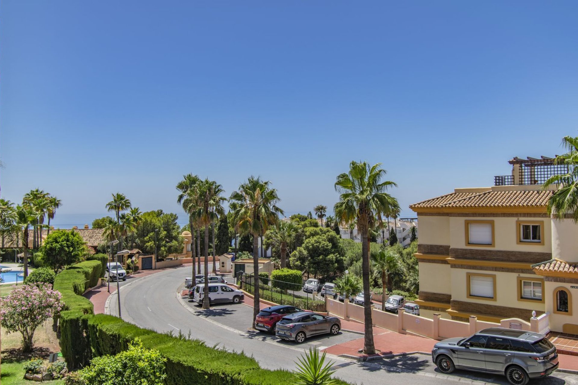 Resale - Apartment - Top Floor Apartment - Mijas - Calahonda