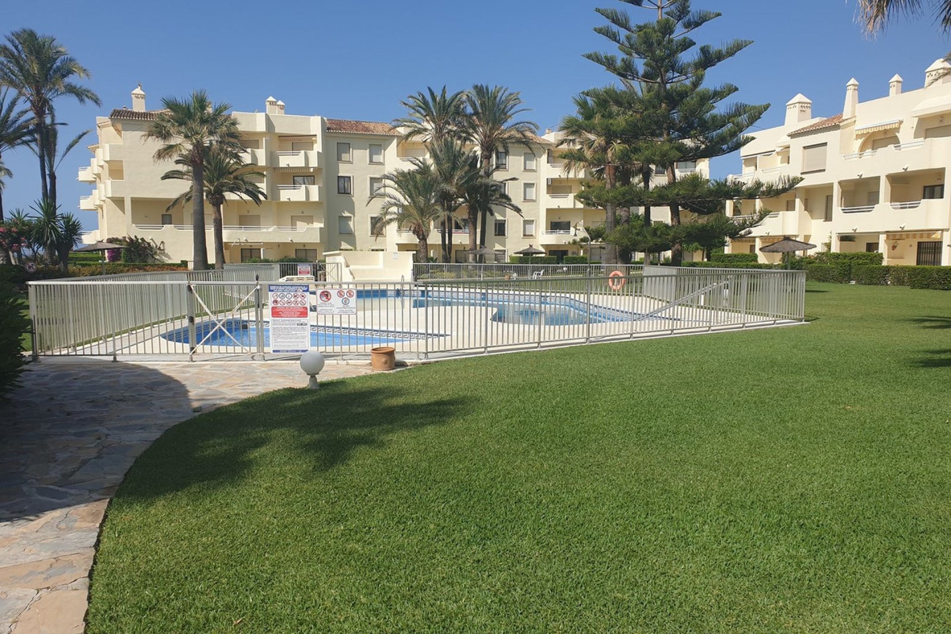 Resale - Apartment - Top Floor Apartment - Mijas - La Cala