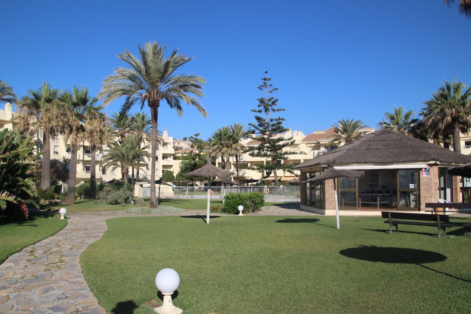 Resale - Apartment - Top Floor Apartment - Mijas - La Cala