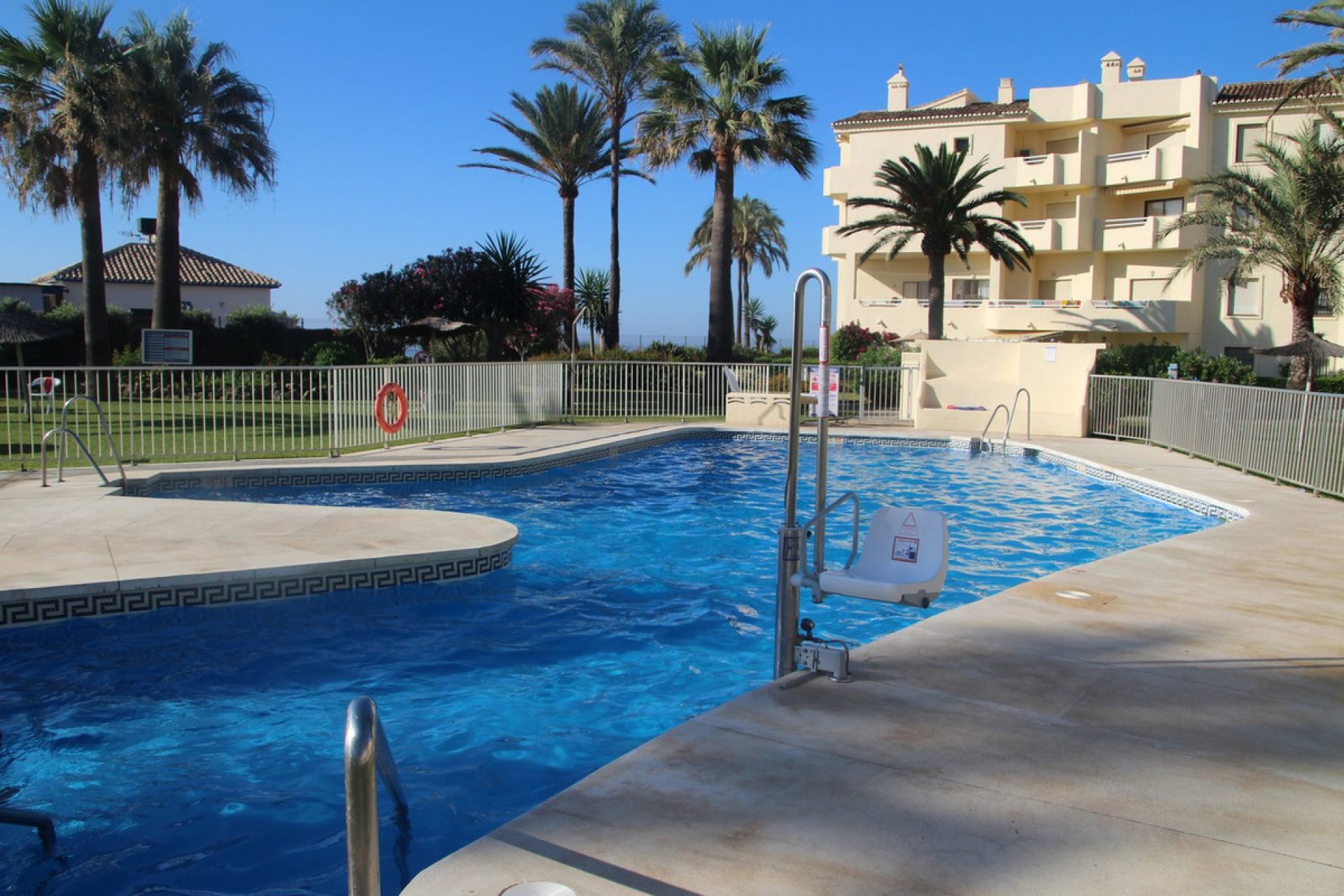 Resale - Apartment - Top Floor Apartment - Mijas - La Cala