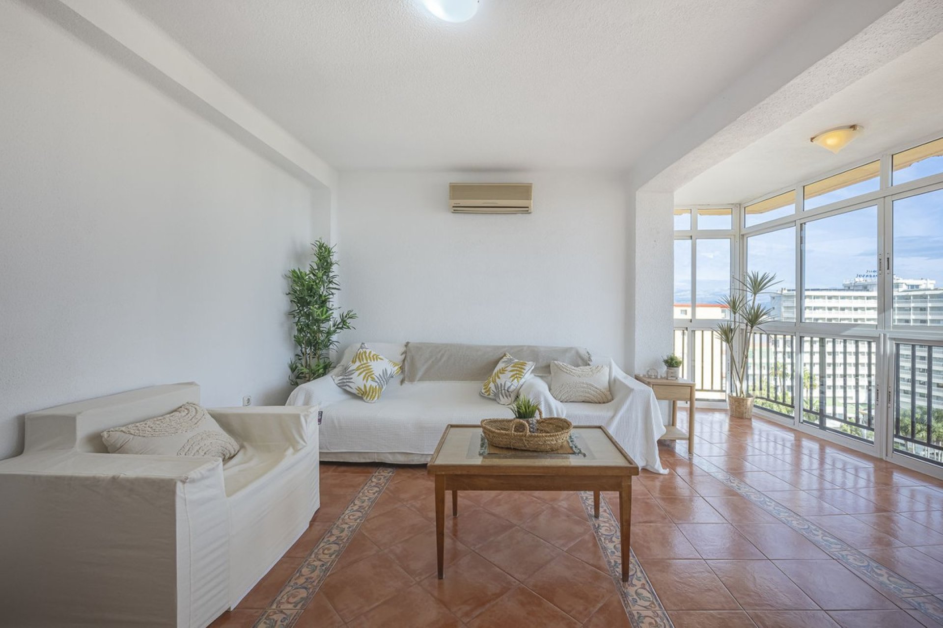 Resale - Apartment - Top Floor Apartment - Torremolinos - Playamar