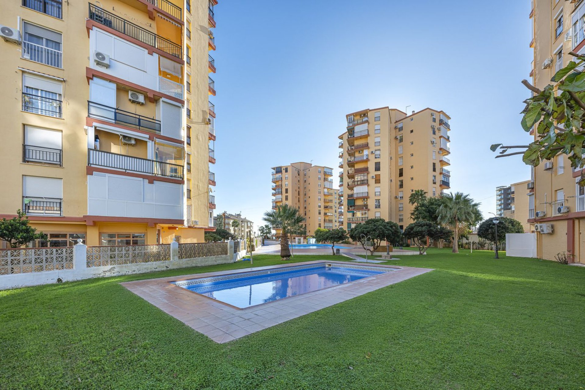 Resale - Apartment - Top Floor Apartment - Torremolinos - Playamar