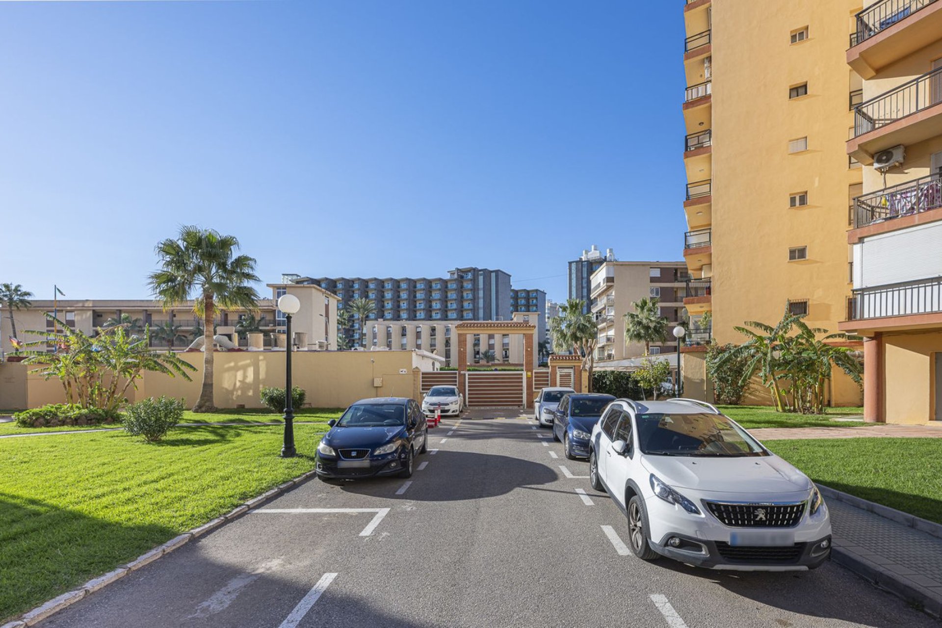 Resale - Apartment - Top Floor Apartment - Torremolinos - Playamar