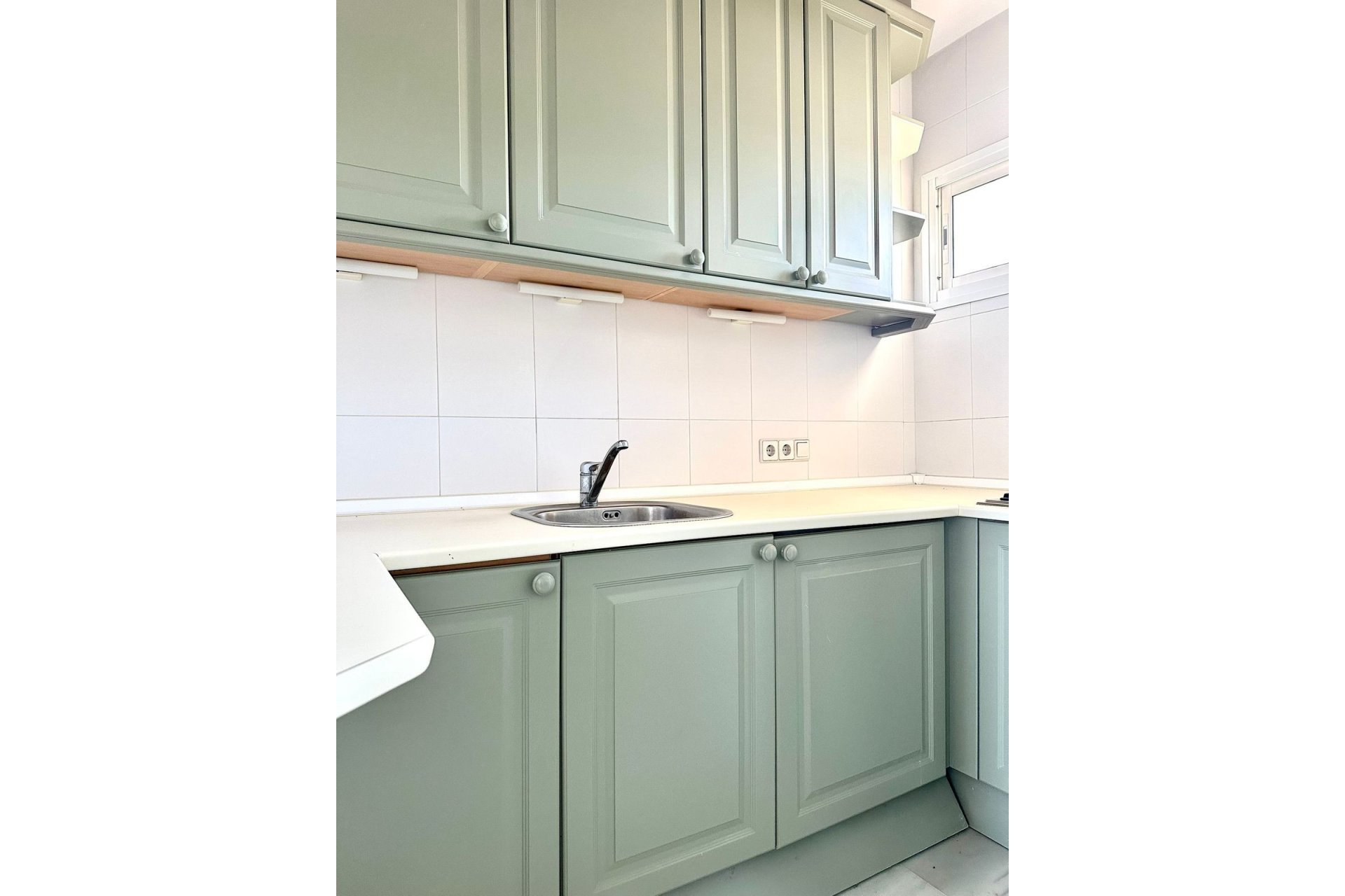 Resale - Apartment - Top Floor Studio - Marbella - Marbella Centro