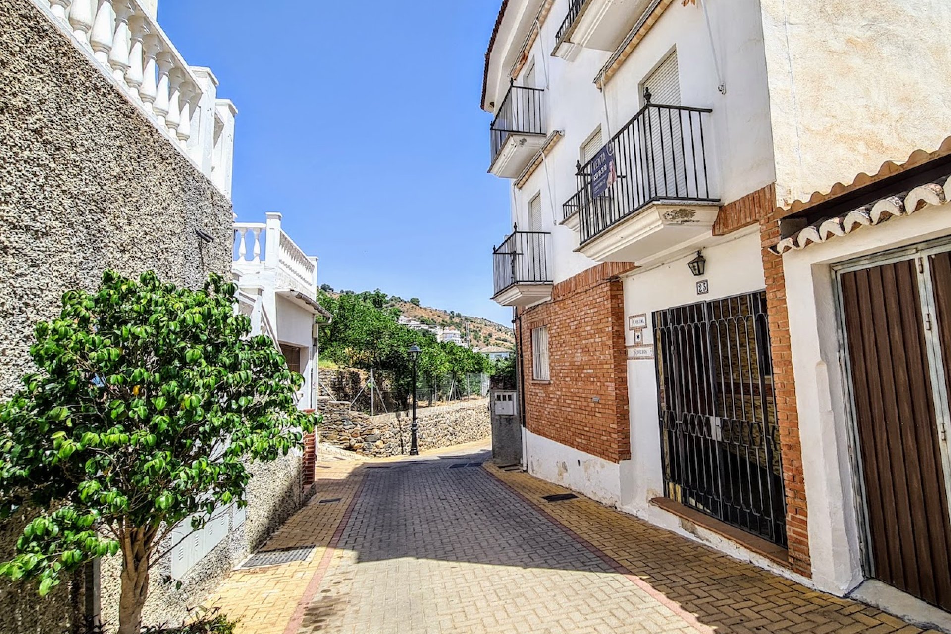 Resale - Commercial - Tolox - Marbella