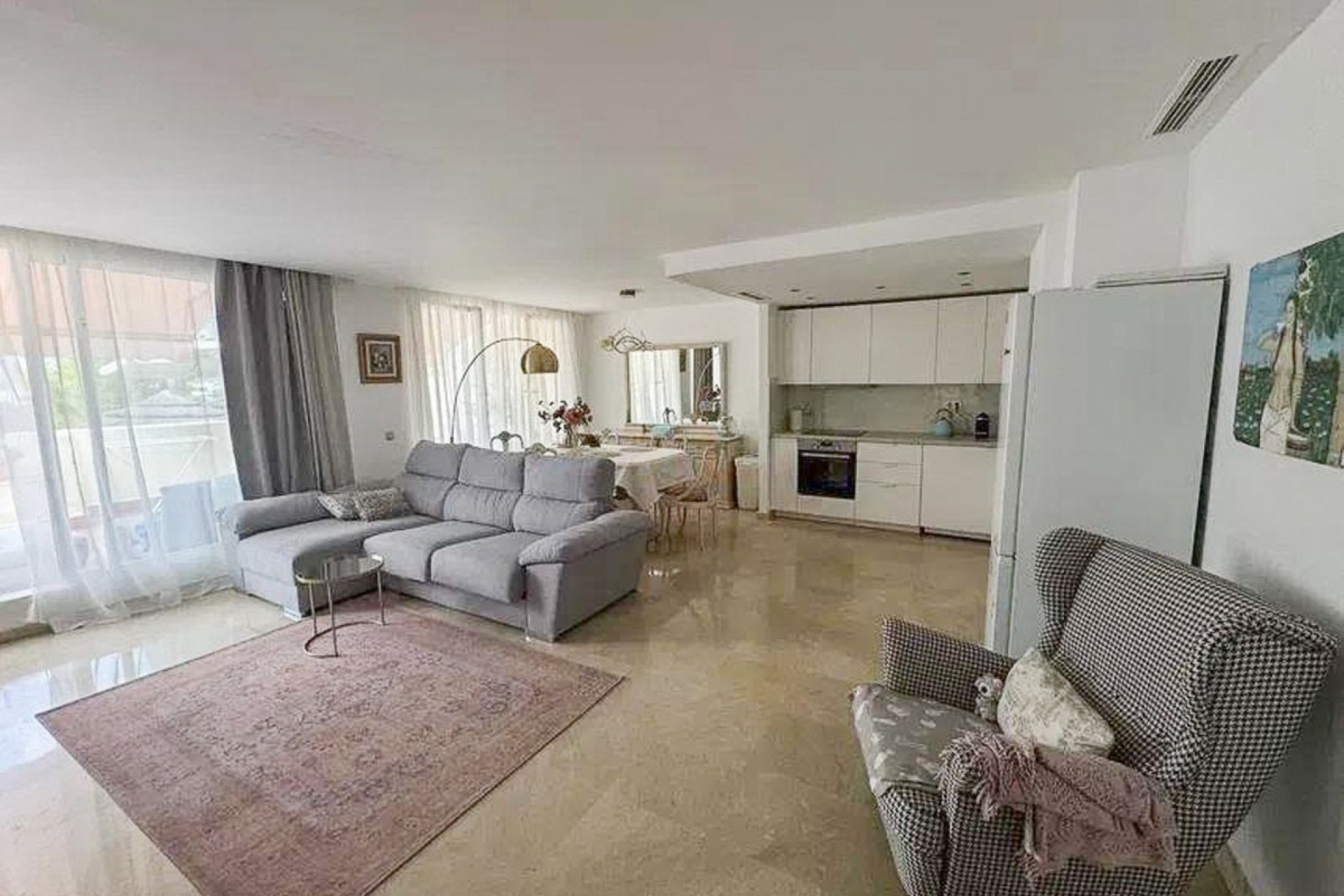 Resale - Ground floor apartment - Benahavís - Benahavís Centro