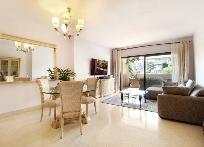 Resale - Ground floor apartment - Benahavís - Benahavís Centro