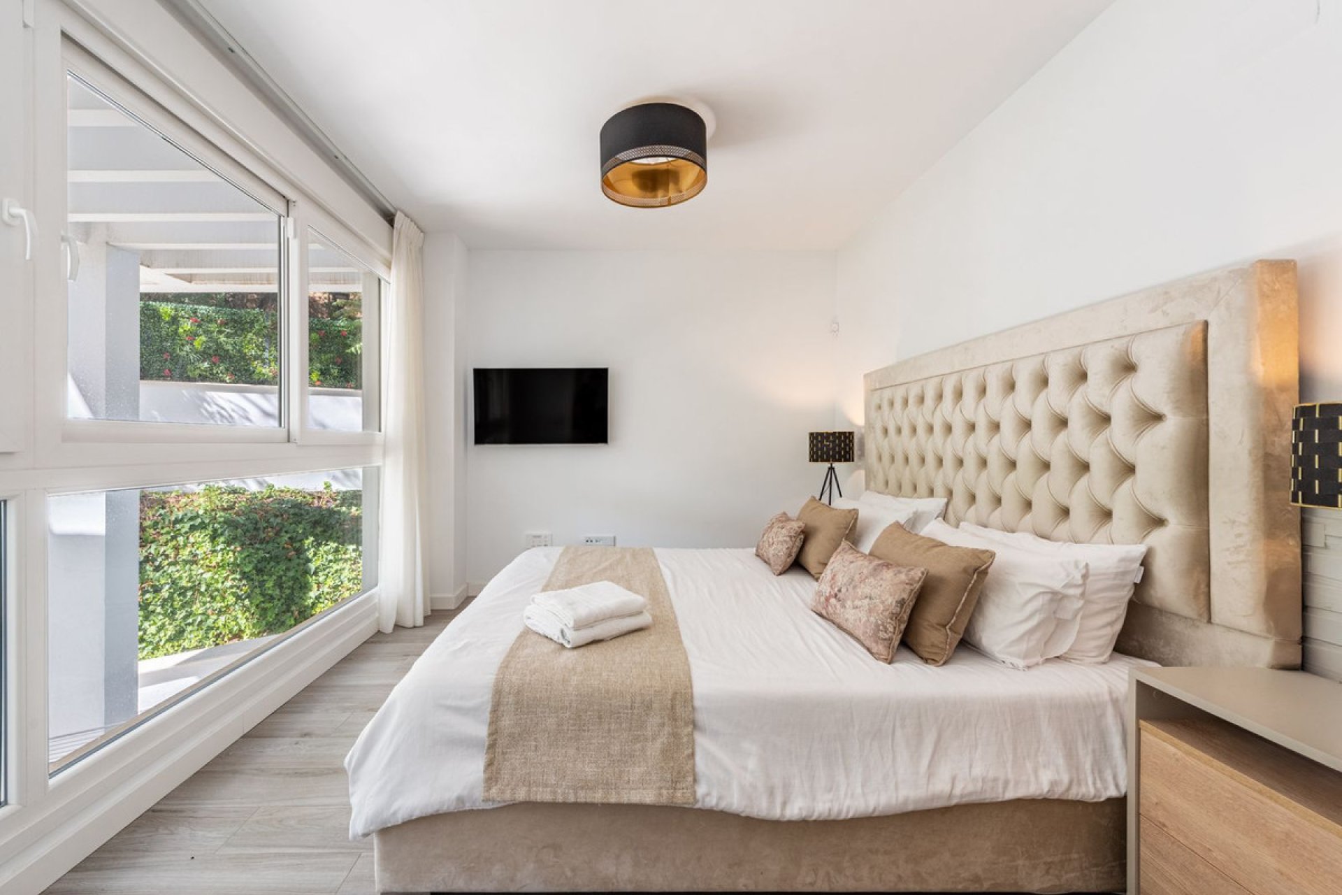 Resale - Ground floor apartment - Benahavís - Benahavís Centro