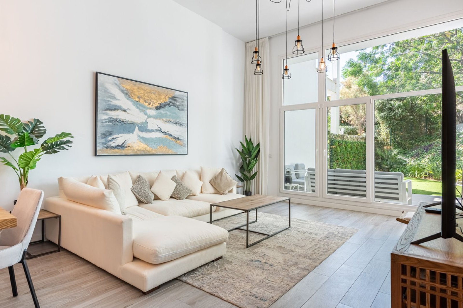 Resale - Ground floor apartment - Benahavís - Benahavís Centro