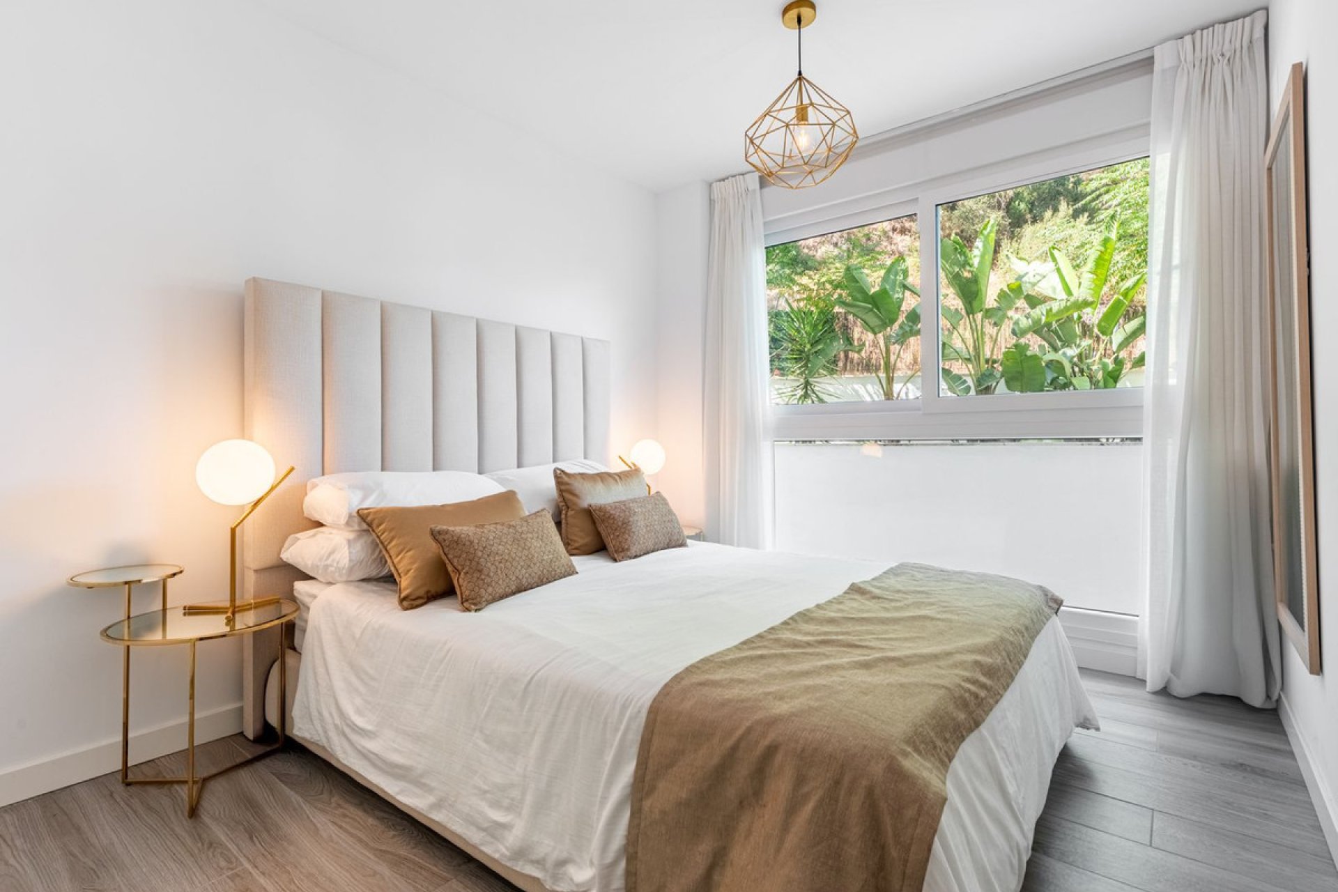 Resale - Ground floor apartment - Benahavís - Benahavís Centro