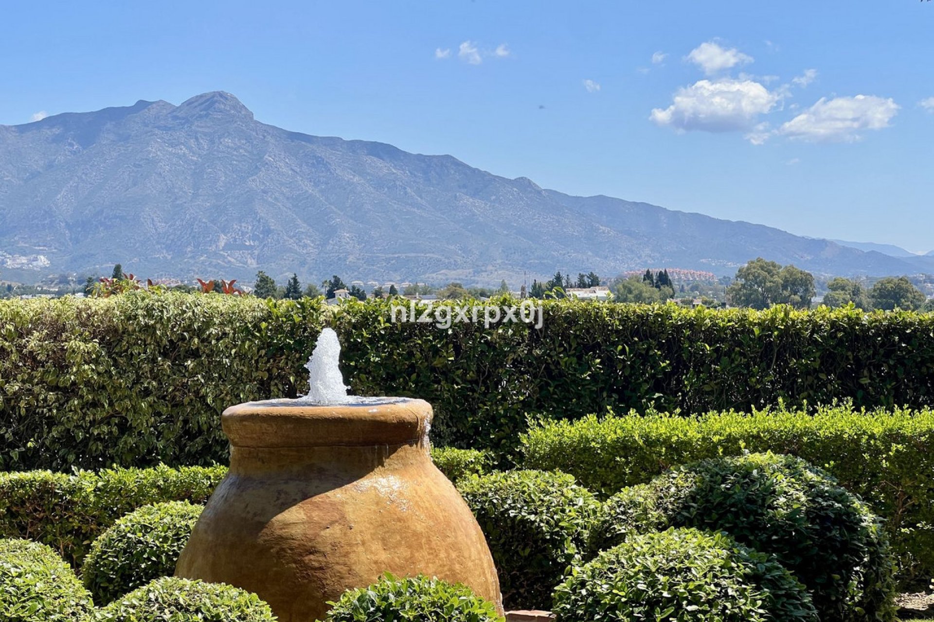 Resale - Ground floor apartment - Benahavís - Benahavís Centro