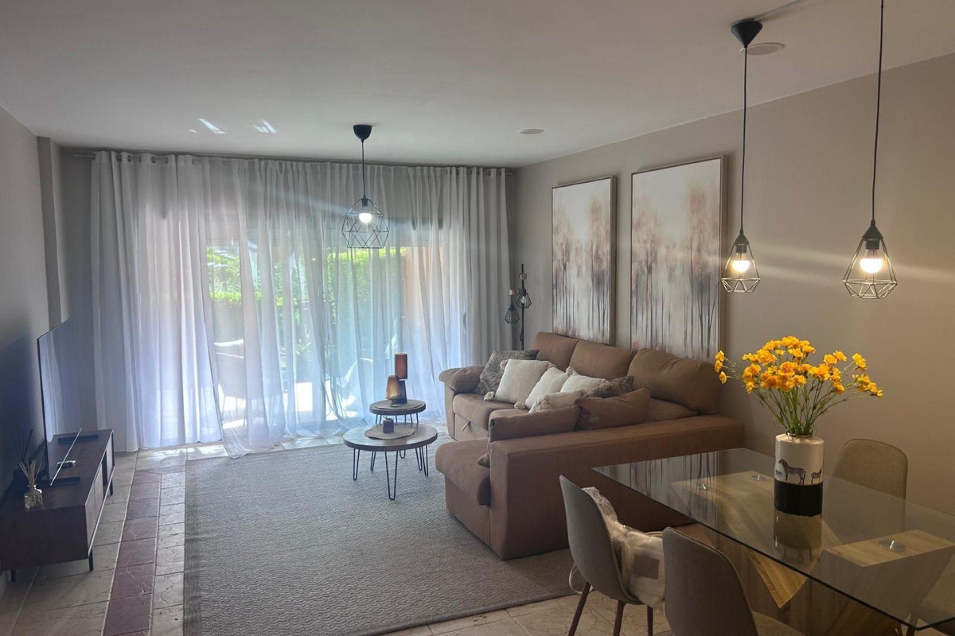 Resale - Ground floor apartment - Benahavís - Benahavís Centro