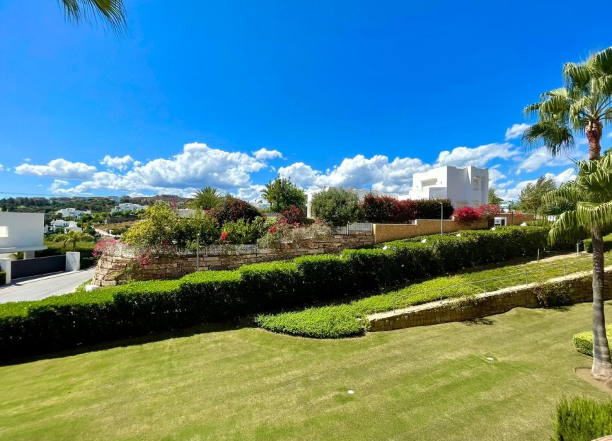 Resale - Ground floor apartment - Benahavís - Benahavís Centro