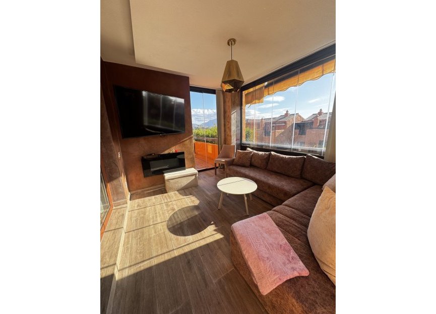 Resale - Ground floor apartment - Benahavís - Benahavís Centro