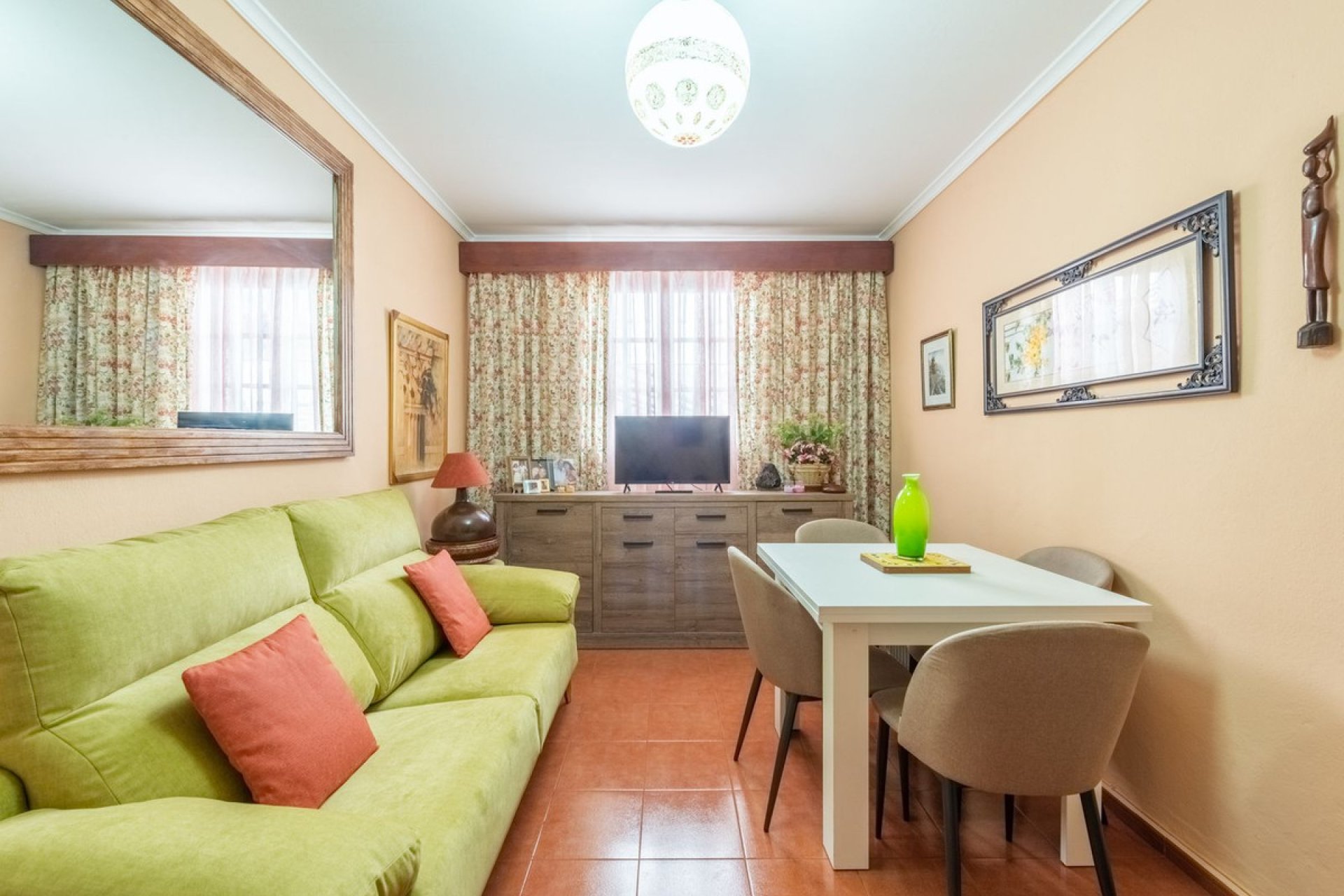 Resale - Ground floor apartment - Benahavís - Benahavís Centro