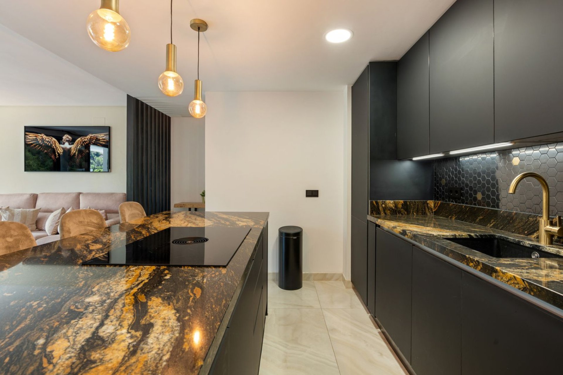 Resale - Ground floor apartment - Benahavís - Benahavís Centro