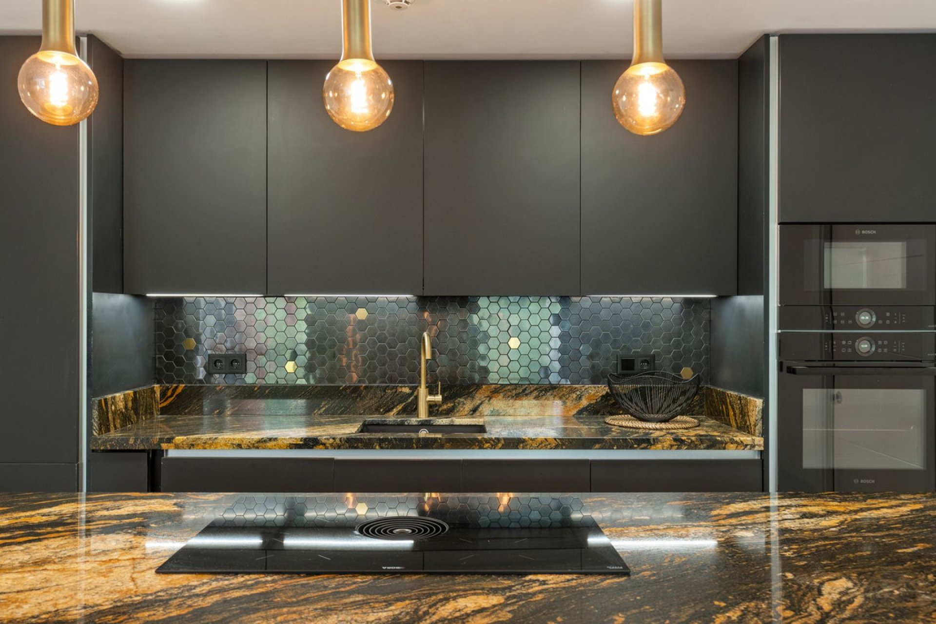 Resale - Ground floor apartment - Benahavís - Benahavís Centro