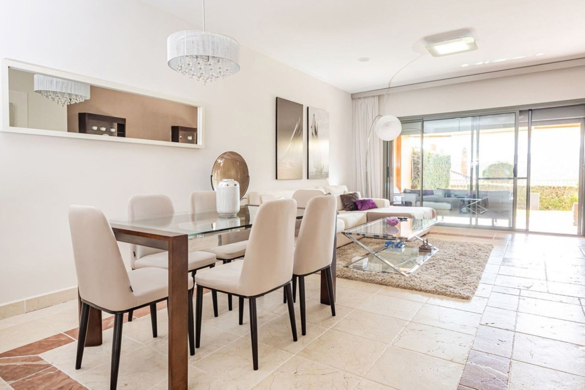 Resale - Ground floor apartment - Benahavís - Benahavís Centro