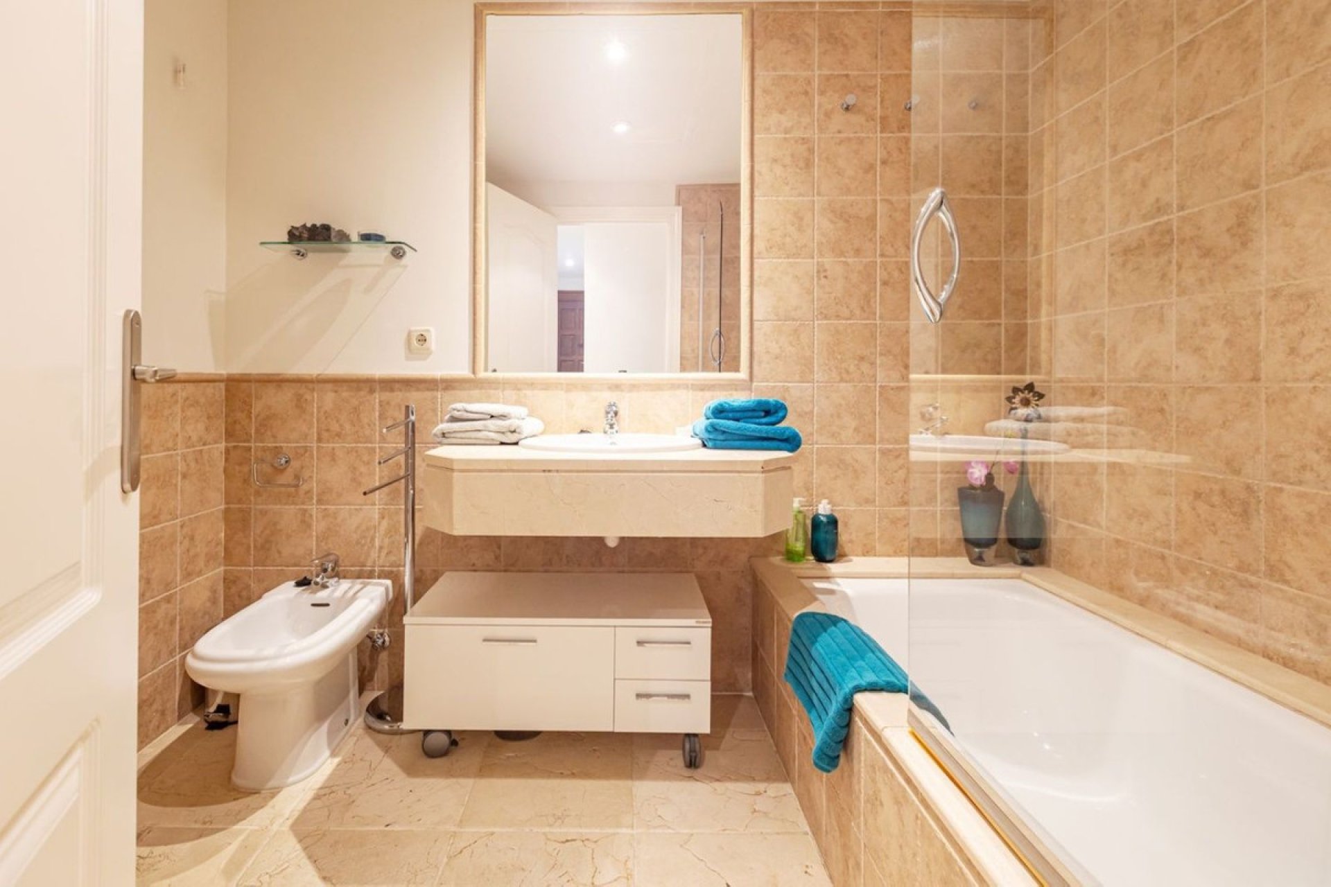 Resale - Ground floor apartment - Benahavís - Benahavís Centro