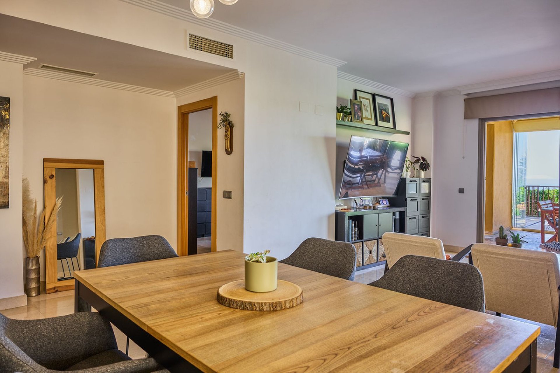 Resale - Ground floor apartment - Benahavís - Benahavís Centro