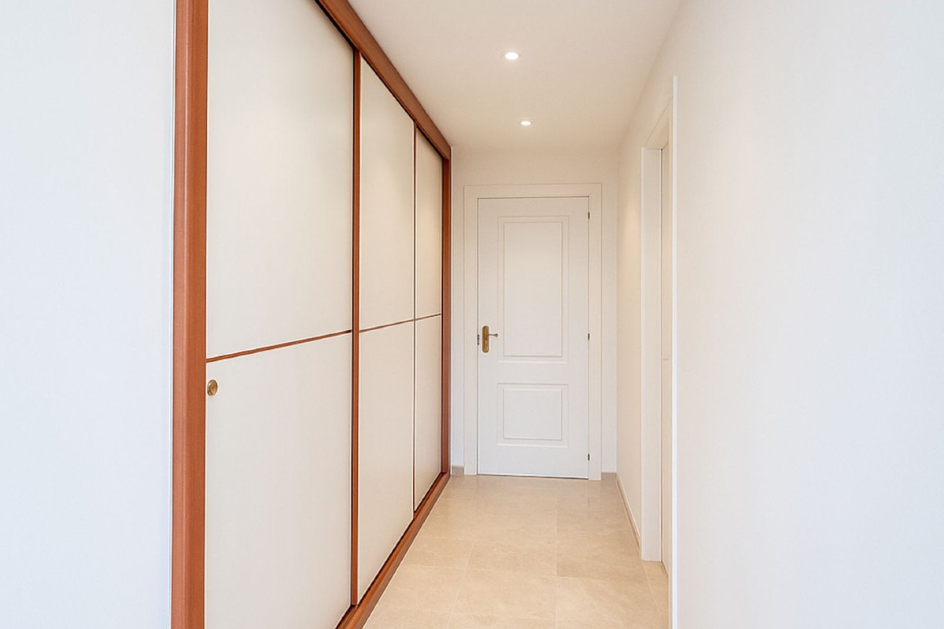 Resale - Ground floor apartment - Benahavís - Benahavís Centro