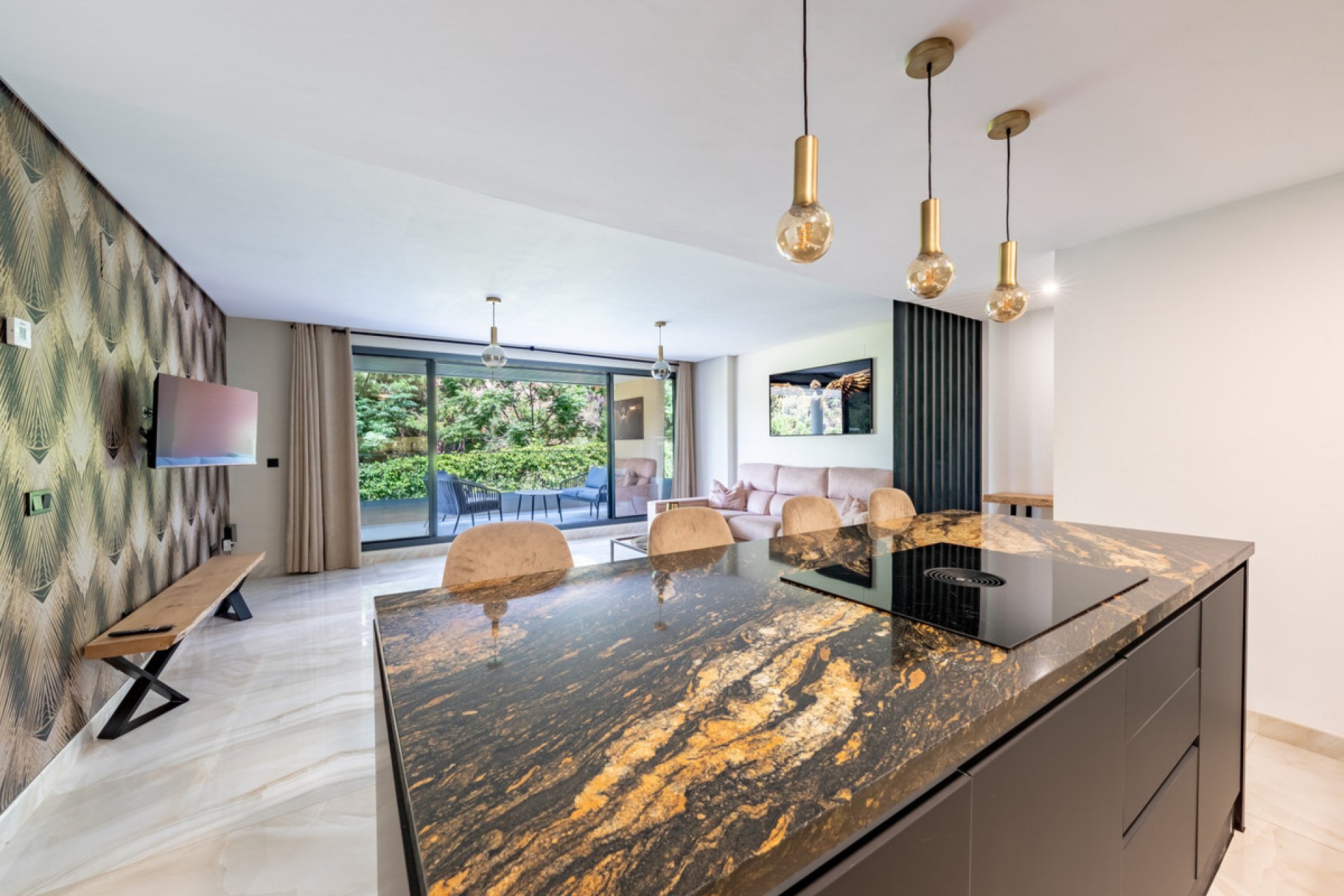 Resale - Ground floor apartment - Benahavís - Benahavís Centro