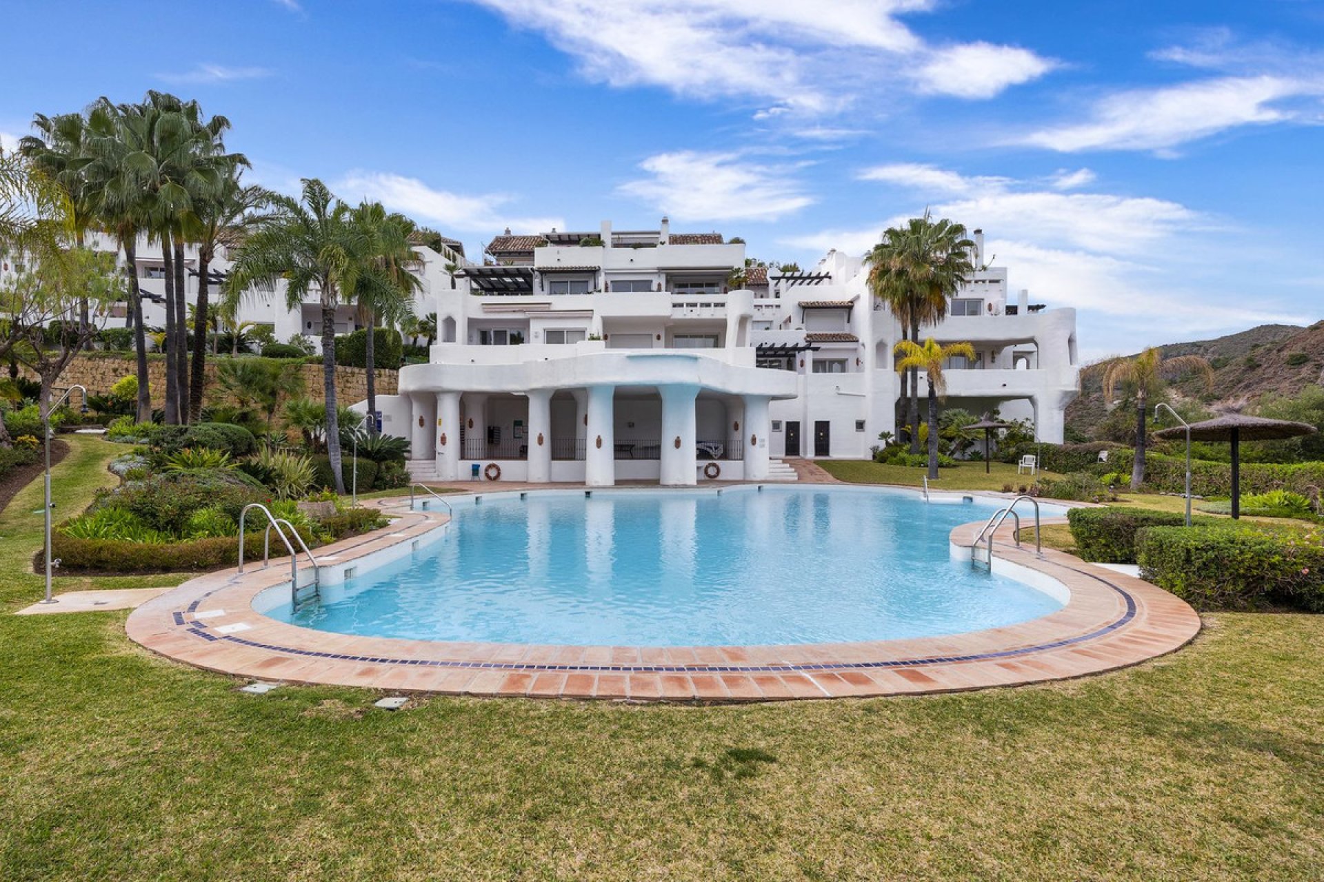 Resale - Ground floor apartment - Benahavís - La Quinta